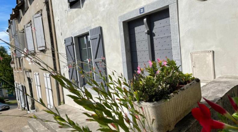 Le Saint Pierre Quartier Historique D'Oloron Sainte Marie Appartement Buitenkant foto